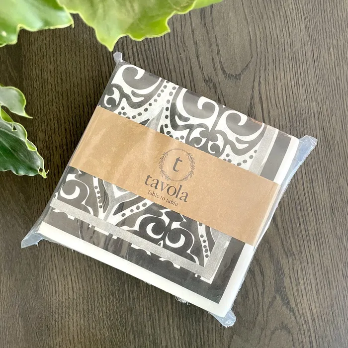 Abstract Print Disposable Napkins koop TAVOLA Earrings