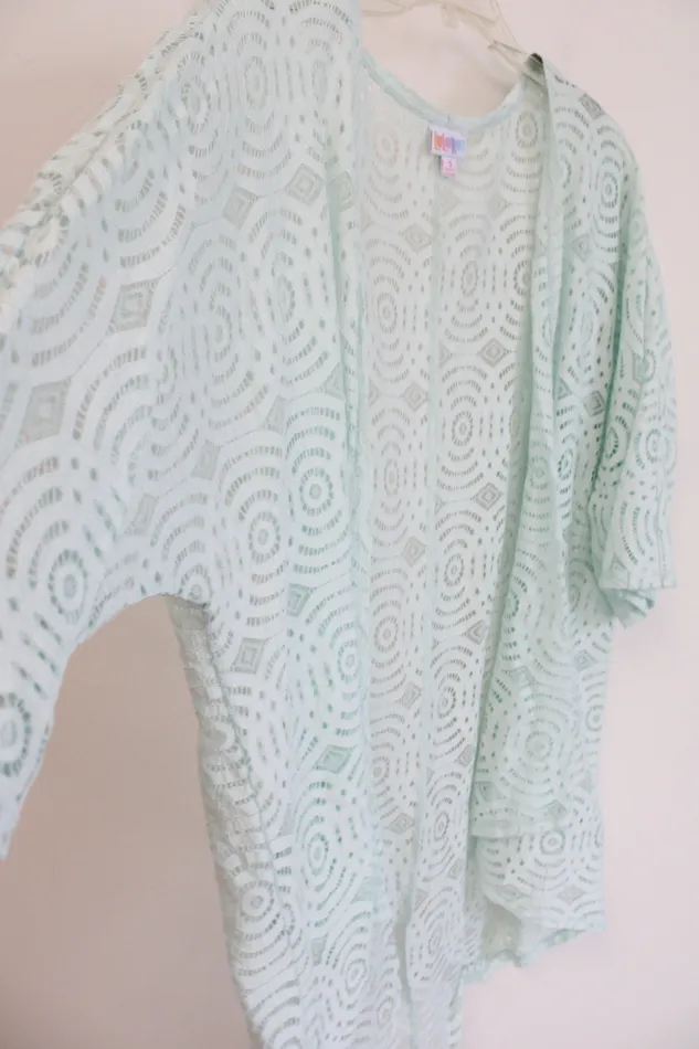 LuLaRoe LuLaRoe Mint Green Lace Cardigan S Earrings