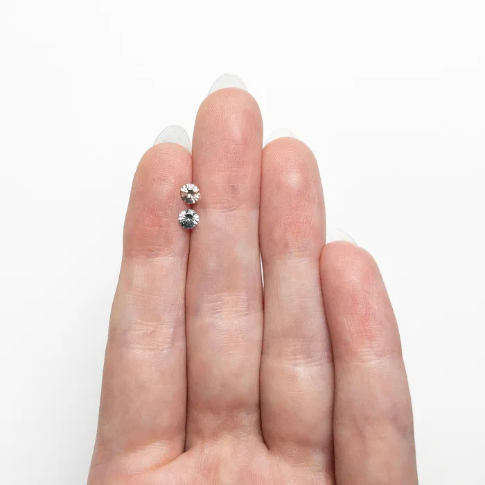 Misfit Gems Rings 054cttw 2pc 397x396x242mm 395x394x242mm Round Brilliant Sapphire Matching Pair 2544101