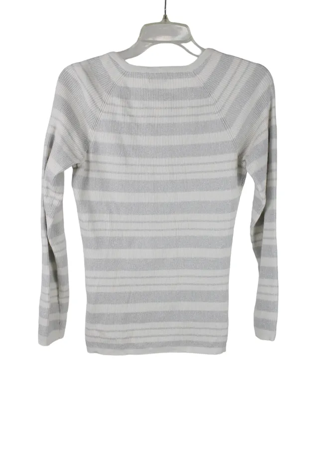 New York Company Rings New York Co White Silver Shimmer Knit Sweater M