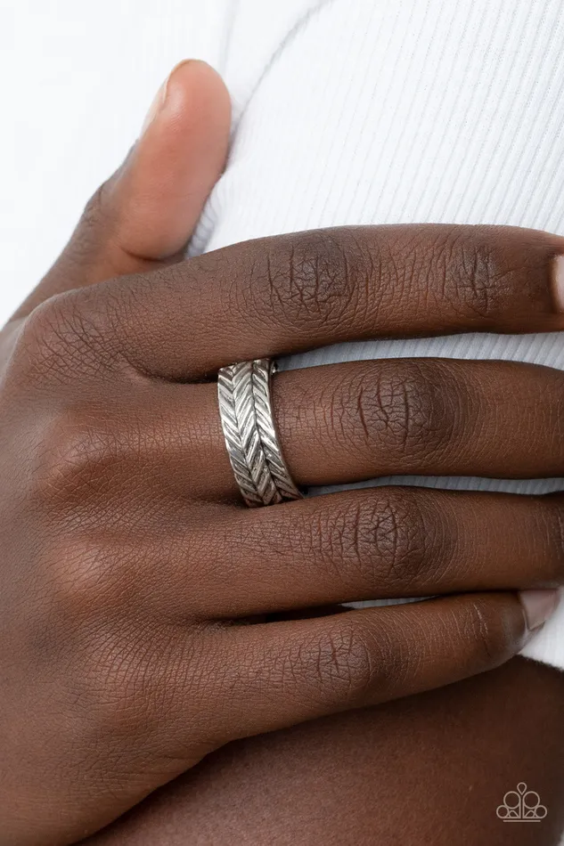Paparazzi Accessories Rings Rebellious Ridges Silver