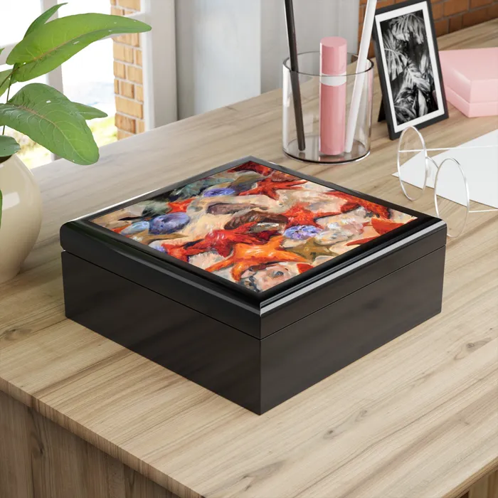Portraits by NC Earrings Jewelry Box Starfish Laquered Keepsake Box