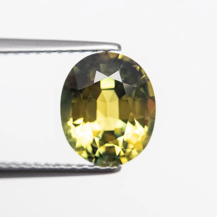 Rings Misfit Gems YellowGreen Brilliant Sapphire 229ct Oval