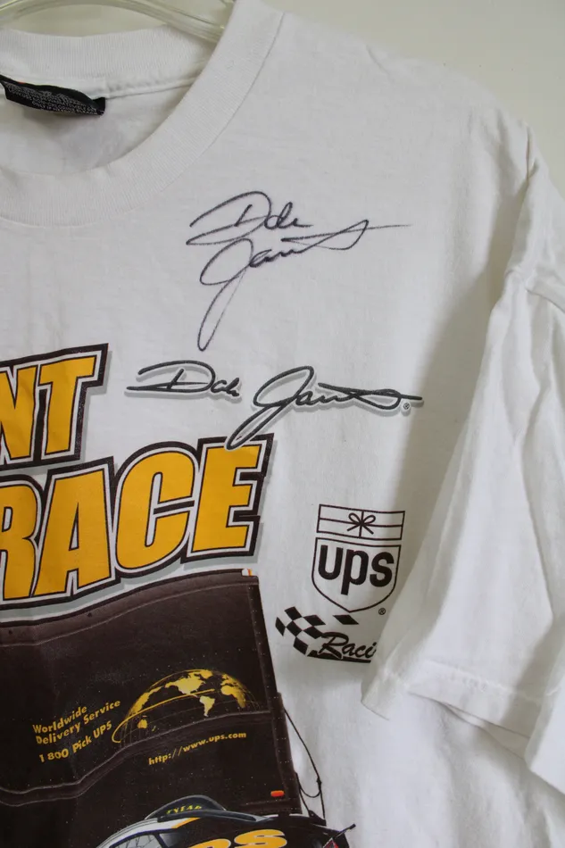 Vintage Chase Authentics Autographed Dale Jarret UPS Tee L Chase Authentics Earrings