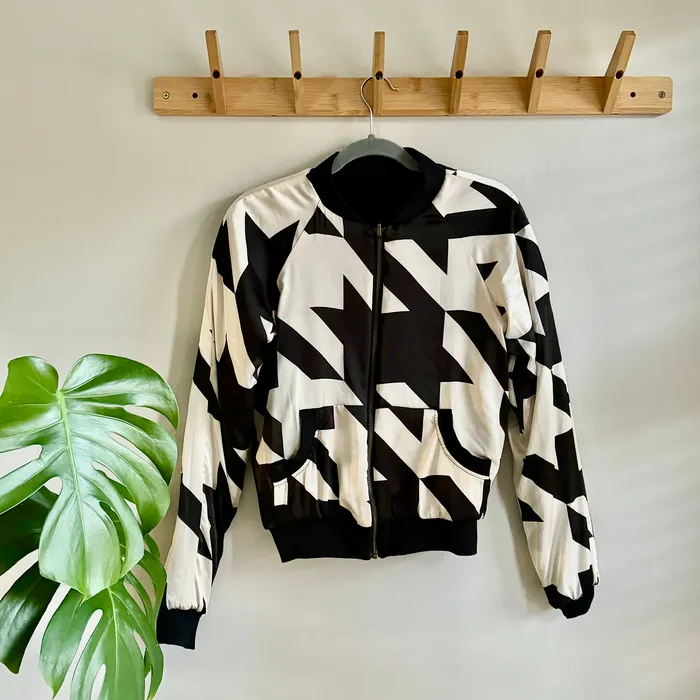 ZETSKE Earrings Reversible Bomber Jacket Houndstooth