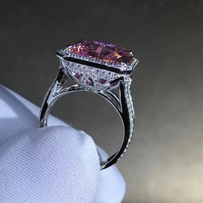 Leyloon Jewelry 12 Carat Square Radiant Cut Halo Split Shank Pink VVS Moissanite Ring Rings