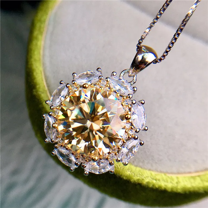 Leyloon Jewelry Necklaces 5 Carat Yellow Round Cut Snowflake Twotone Certified VVS Moissanite Necklace Leyloon Jewelry Necklaces 5 Carat Yellow Round Cut Snowflake Twotone Certified VVS Moissanite Necklace
