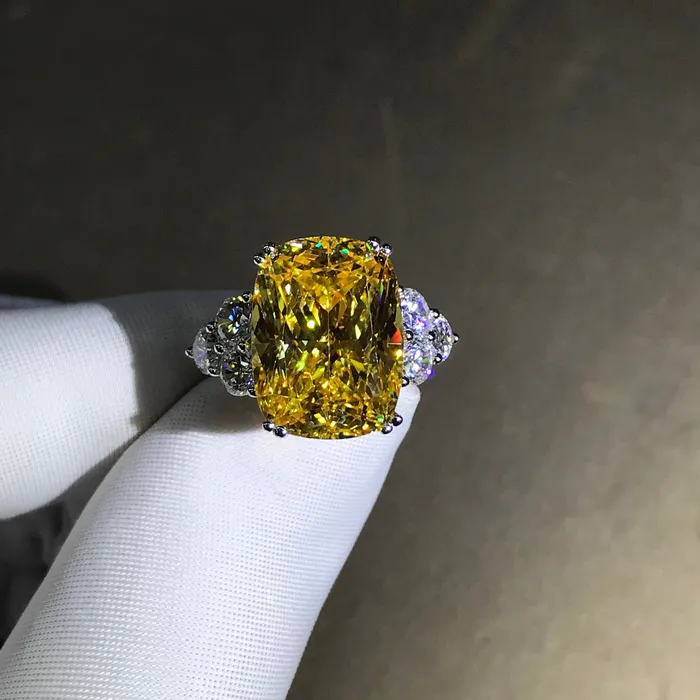 Leyloon Jewelry Rings 10 Carat Cushion Cut Moissanite Ring Vivid Yellow VVS 7 Stone Leyloon Jewelry Rings 10 Carat Cushion Cut Moissanite Ring Vivid Yellow VVS 7 Stone