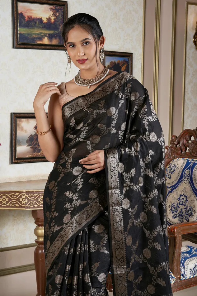 Necklaces Teejh Teejh Jahnavi Black Banarasi Semi Georgette Silk Saree