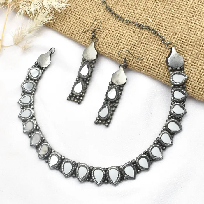 Necklaces Teejh Teejh Riddhima Silver Oxidised Necklace Set