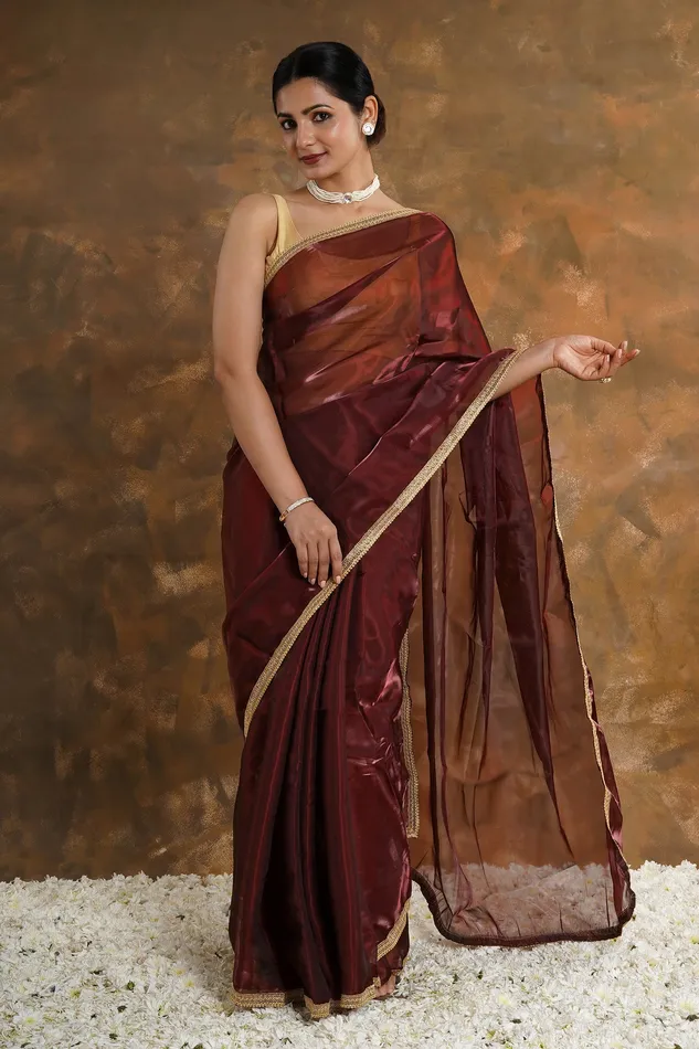 Teejh Earrings Teejh Majestic Maroon Tissue Saree