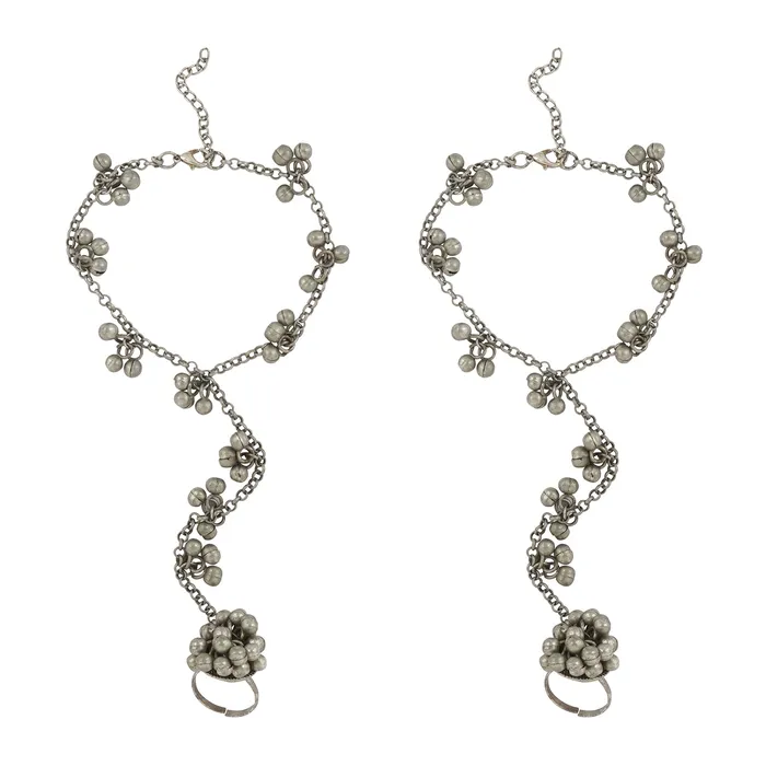 Teejh Mukkho Silver Oxidised Ghungroo Anklet Teejh Rings Teejh Mukkho Silver Oxidised Ghungroo Anklet Teejh Rings