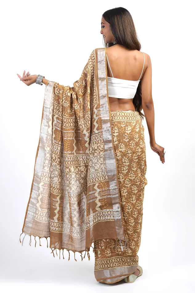 Teejh Prisha Mustard Linen Saree with Blouse Piece Teejh Necklaces