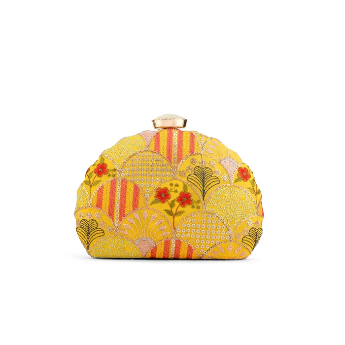 Teejh Teejh Ashi Applique Clutch Earrings