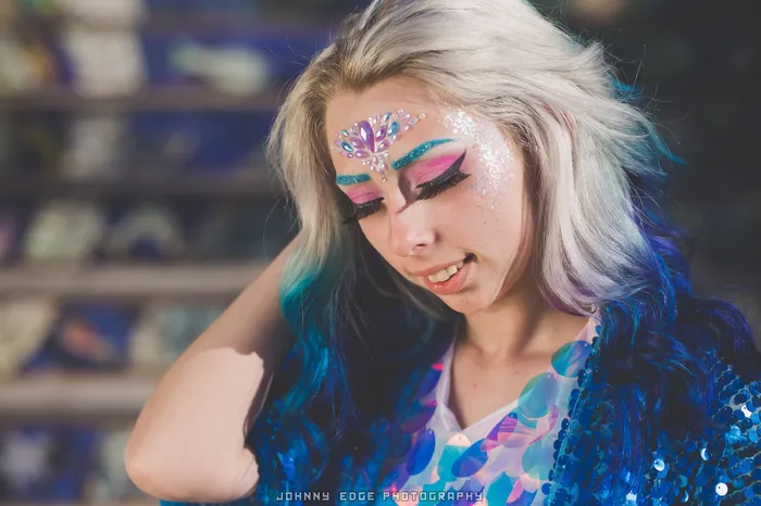 THE LUMi SHOP Unicorn Tears Sequin Halter Top Earrings THE LUMi SHOP Unicorn Tears Sequin Halter Top Earrings