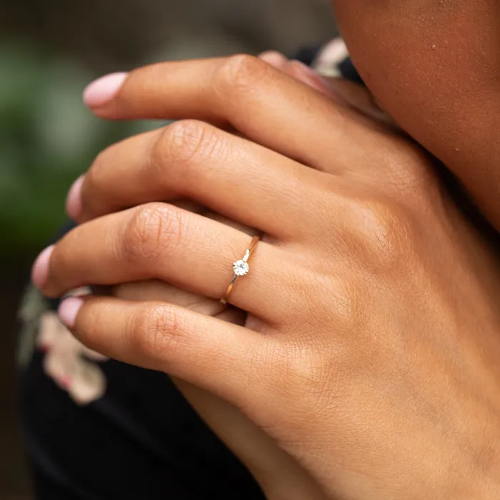 Vintage Modernist 14K Gold And Diamond Solitaire Ring Rings