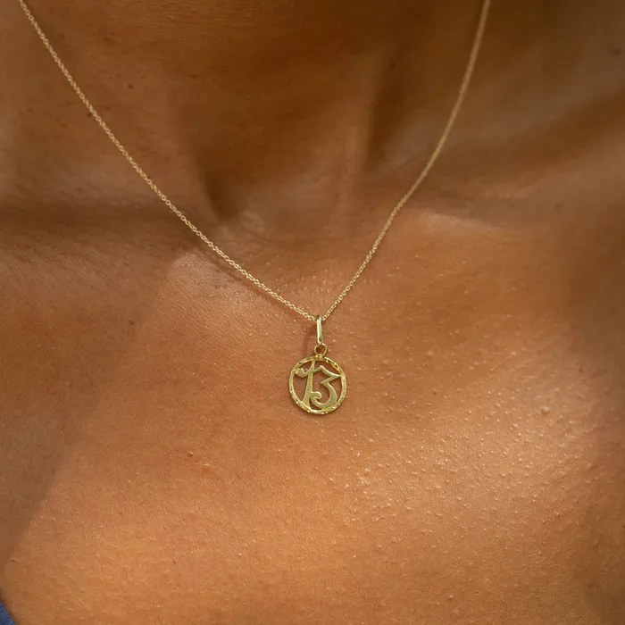 Vintage PreStyled Sets Petite 13 Italian 18k Gold Charm
