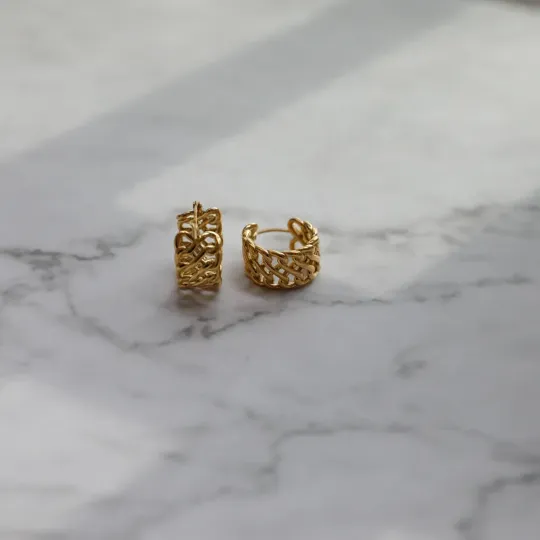 18K GoldFilled Cuban Link Braided Hoops Jewelvers PreStyled Sets 18K GoldFilled Cuban Link Braided Hoops Jewelvers PreStyled Sets