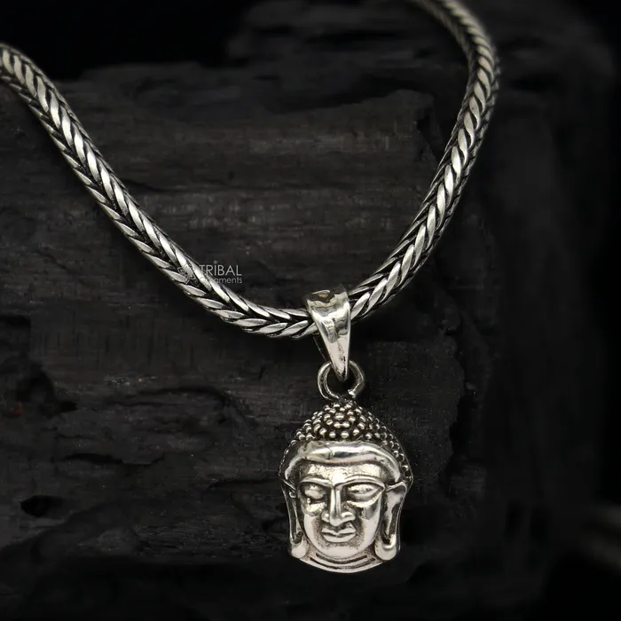 925 silver Lord Buddha face pendant symbolizing the aspiration to cultivate inner peace wisdom deeper understanding of the world NSP749 TRIBAL ORNAMENTS Necklaces 925 silver Lord Buddha face pendant symbolizing the aspiration to cultivate inner peace wisdom deeper understanding of the world NSP749 TRIBAL ORNAMENTS Necklaces