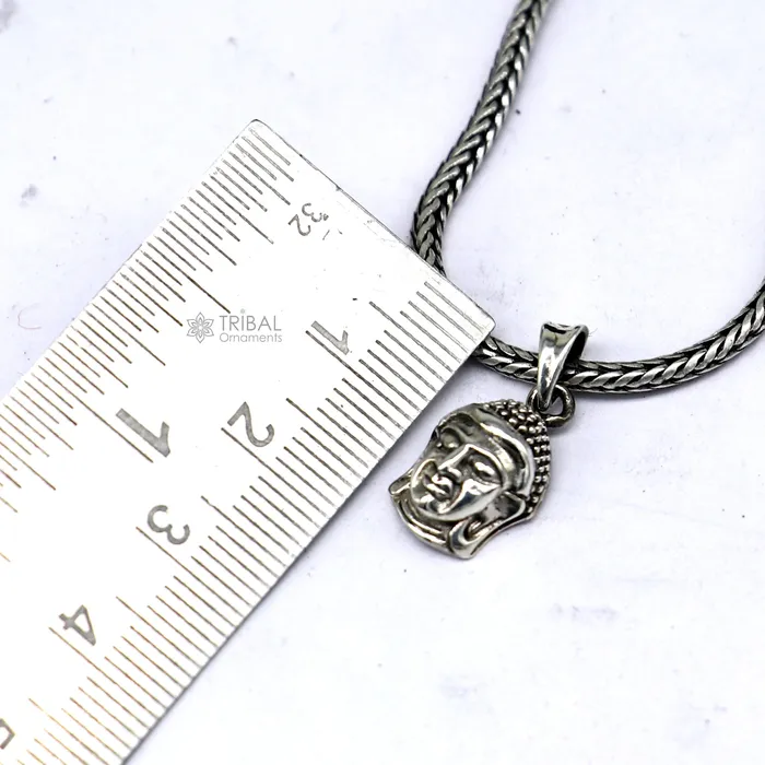 925 silver Lord Buddha face pendant symbolizing the aspiration to cultivate inner peace wisdom deeper understanding of the world NSP749 TRIBAL ORNAMENTS Necklaces