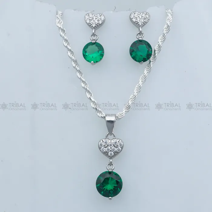 925 Sterling silver green diamond emerald round shape pendant set nsp966 TRIBAL ORNAMENTS Rings
