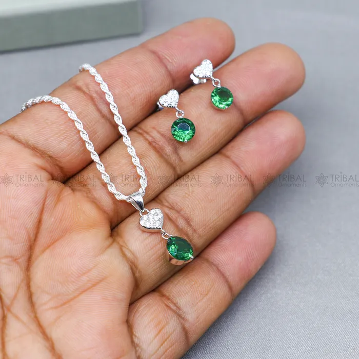 925 Sterling silver green diamond emerald round shape pendant set nsp966 TRIBAL ORNAMENTS Rings