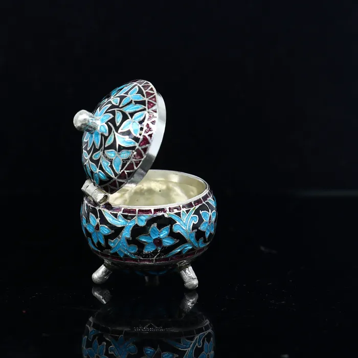 925 Sterling silver handmade fabulous trinket box Silver container box casket box sindoor box enamel work customized gifting box stb834 TRIBAL ORNAMENTS Rings 925 Sterling silver handmade fabulous trinket box Silver container box casket box sindoor box enamel work customized gifting box stb834 TRIBAL ORNAMENTS Rings