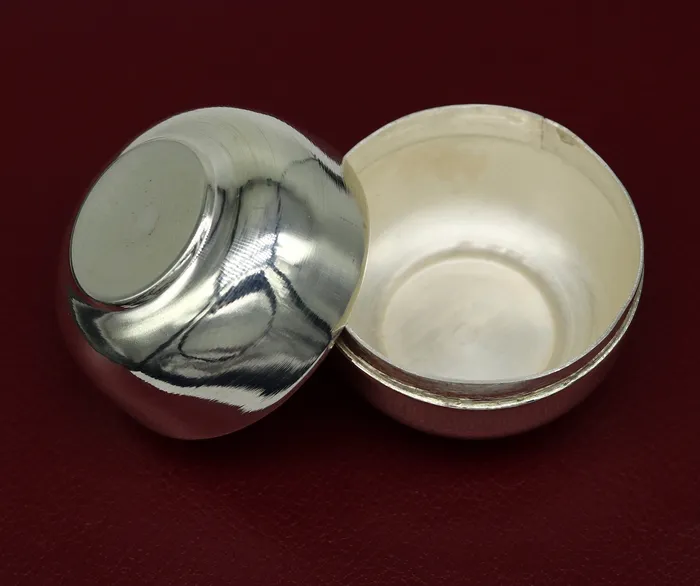 999 fine silver handmade gorgeous small idols Prasad box trinket box container box brides sindur box solid silver article utensil sv184 TRIBAL ORNAMENTS Necklaces