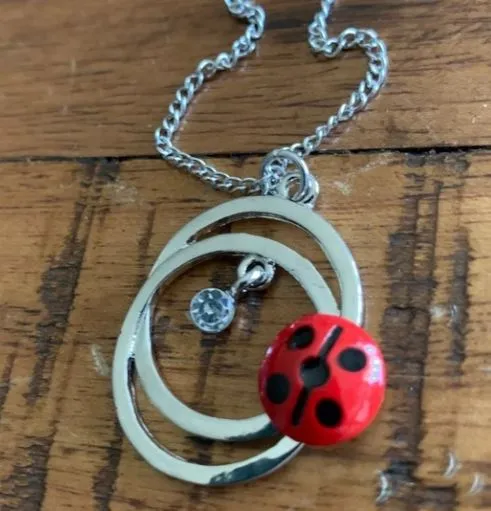 alice Necklaces AZ857 Silver Ladybug Design Necklace with FREE EARRINGS