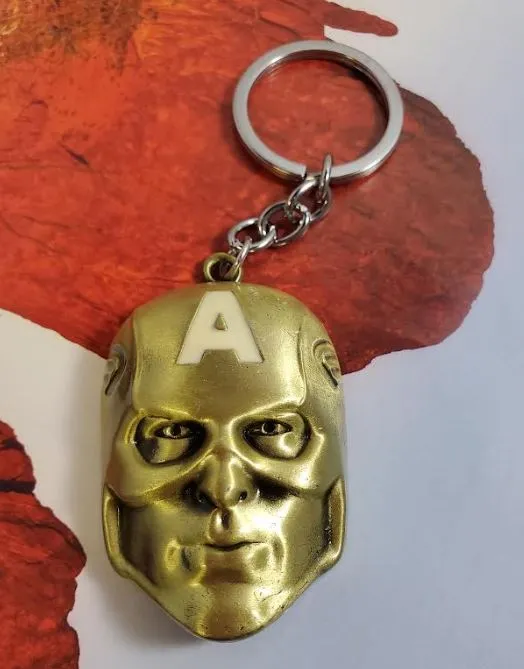 alice PreStyled Sets AZ1341 Gold Captain America Mask Keychain