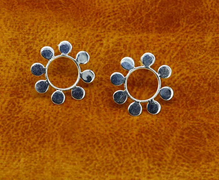 Amazing customized pure e925 sterling silver flower stud earring excellent fancy elegant dainty light weight earrings best gifting ear658 TRIBAL ORNAMENTS Earrings Amazing customized pure e925 sterling silver flower stud earring excellent fancy elegant dainty light weight earrings best gifting ear658 TRIBAL ORNAMENTS Earrings