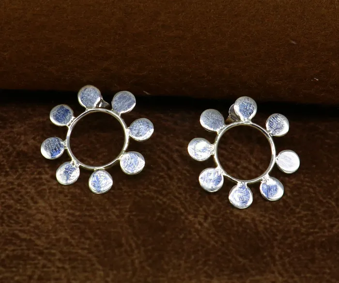Amazing customized pure e925 sterling silver flower stud earring excellent fancy elegant dainty light weight earrings best gifting ear658 TRIBAL ORNAMENTS Earrings Amazing customized pure e925 sterling silver flower stud earring excellent fancy elegant dainty light weight earrings best gifting ear658 TRIBAL ORNAMENTS Earrings