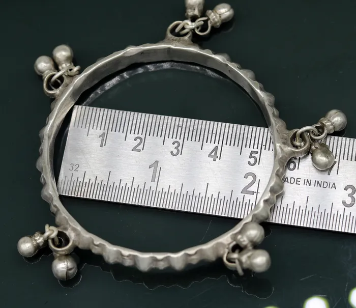 Bracelets Genuine Vintage antique handmade solid silver old used charm bangle bracelet with jingle bells tribal customized belly dance jewelry sba20 TRIBAL ORNAMENTS Bracelets Genuine Vintage antique handmade solid silver old used charm bangle bracelet with jingle bells tribal customized belly dance jewelry sba20 TRIBAL ORNAMENTS