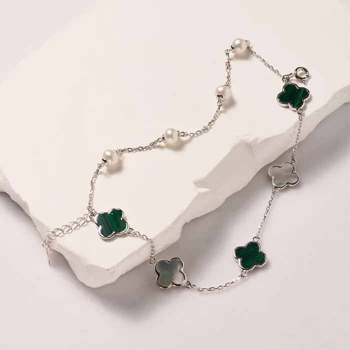 Bracelets Pearly Lustre Elegant Freshwater Pearl Bracelet WB00265