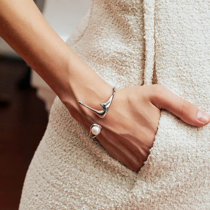 Bracelets Pearly Lustre Top Grade Freshwater Pearl Bracelet WB00244 FLUID