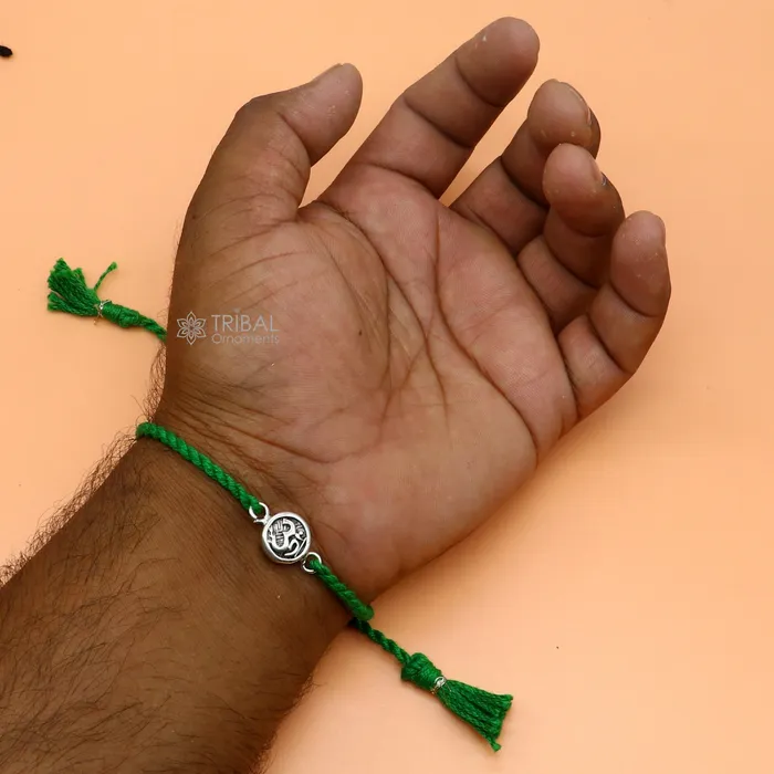 Bracelets TRIBAL ORNAMENTS 925 Sterling silver HINDU Mantra Aum OM design pendant Rakhi bracelet best gift for your brothers on special Rakshabandhan festival rk315 Bracelets TRIBAL ORNAMENTS 925 Sterling silver HINDU Mantra Aum OM design pendant Rakhi bracelet best gift for your brothers on special Rakshabandhan festival rk315