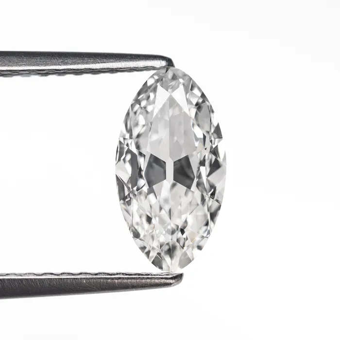 Earrings Misfit Diamonds 101ct 994x535x255mm VS2 H Modern Antique Moval Brilliant 2570101