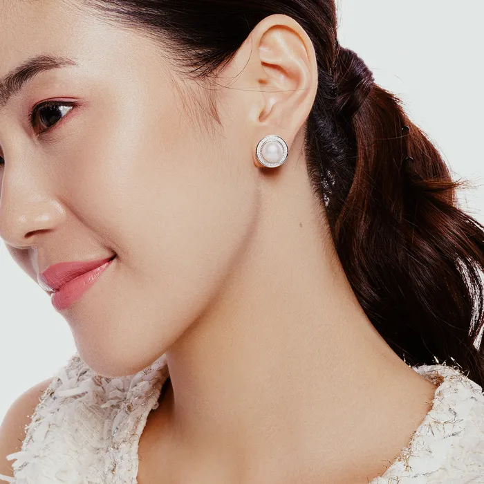 Earrings Pearly Lustre 18K Diamond Edison Mabe Pearl Earrings KE00122 Si Dian Jin