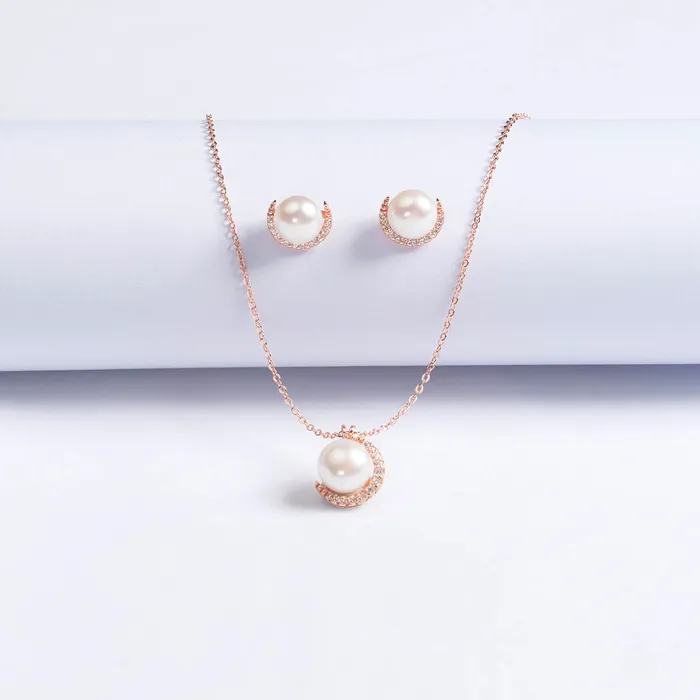 Earrings Pearly Lustre Elegant Freshwater Pearl Set WS00080