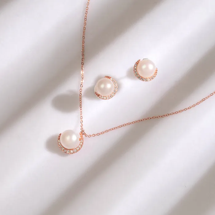 Earrings Pearly Lustre Elegant Freshwater Pearl Set WS00080