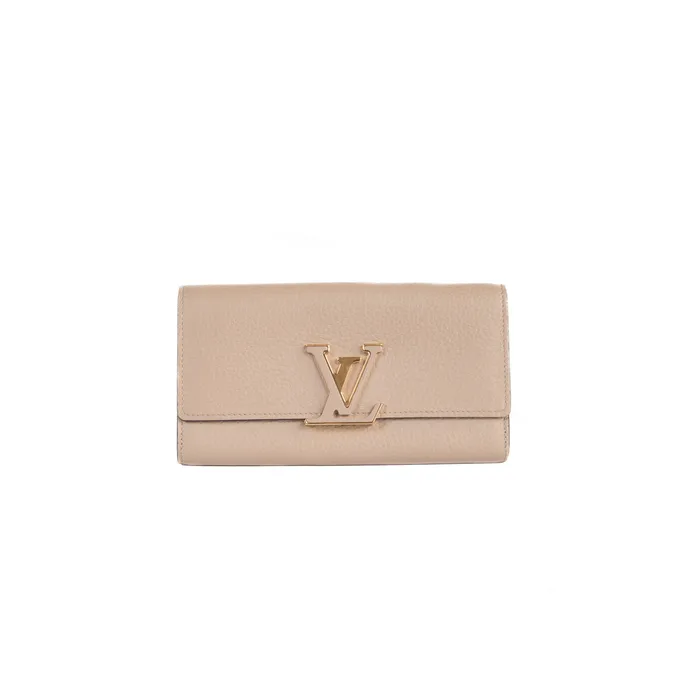 Earrings PreOwned Louis Vuitton Capucines Wallet Louis Vuitton