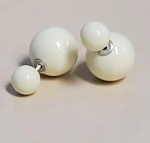 Earrings Susan E1565 Ivory Double Ball Earrings