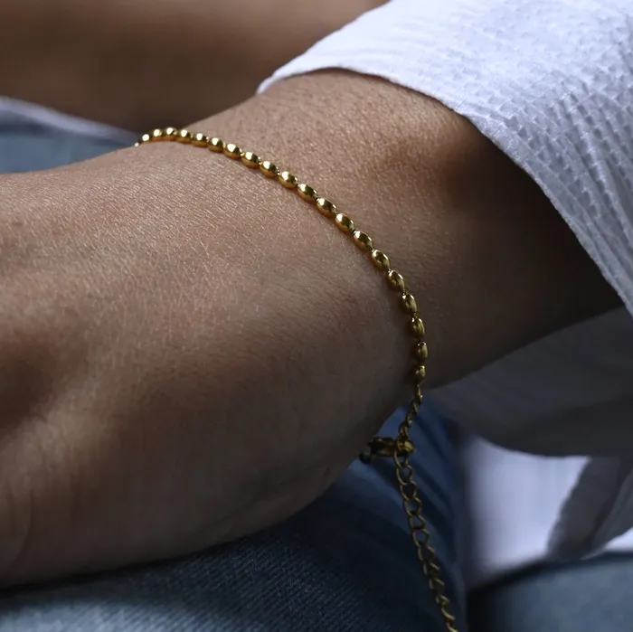 Jewelvers Bracelets 18K GoldFilled Oval Beaded Bracelet for Women