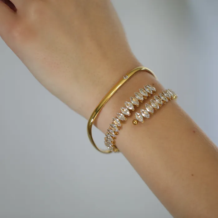 Jewelvers Bracelets 18k GoldFilled Zircon Baguette Bangle Jewelvers Bracelets 18k GoldFilled Zircon Baguette Bangle