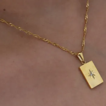 Jewelvers Necklaces 18K GoldFilled North Star Pendant Necklace Jewelvers Necklaces 18K GoldFilled North Star Pendant Necklace