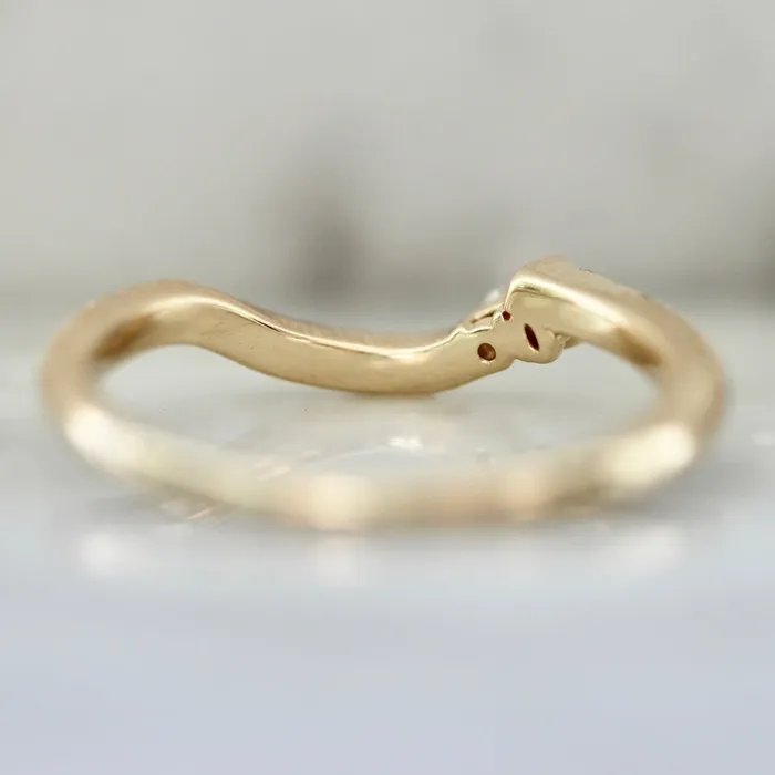 Justine Quintal Jewellery Rings On the Rocks Curved Diamond Band