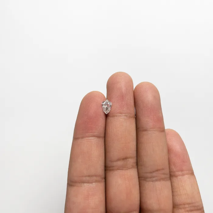 Misfit Diamonds 079ct 796x567x265mm VS2 F Kite Step Cut 1964902 Rings
