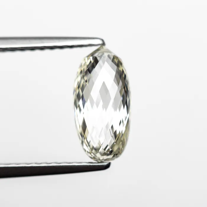 Misfit Diamonds 203ct 1004x488x435mm VVS OP Oval Briolette Cut 2389801 Rings