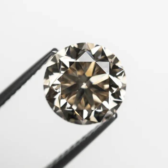 Misfit Diamonds 300ct 892x891x575mm VS2 Champange Round Brilliant 2023101 Rings