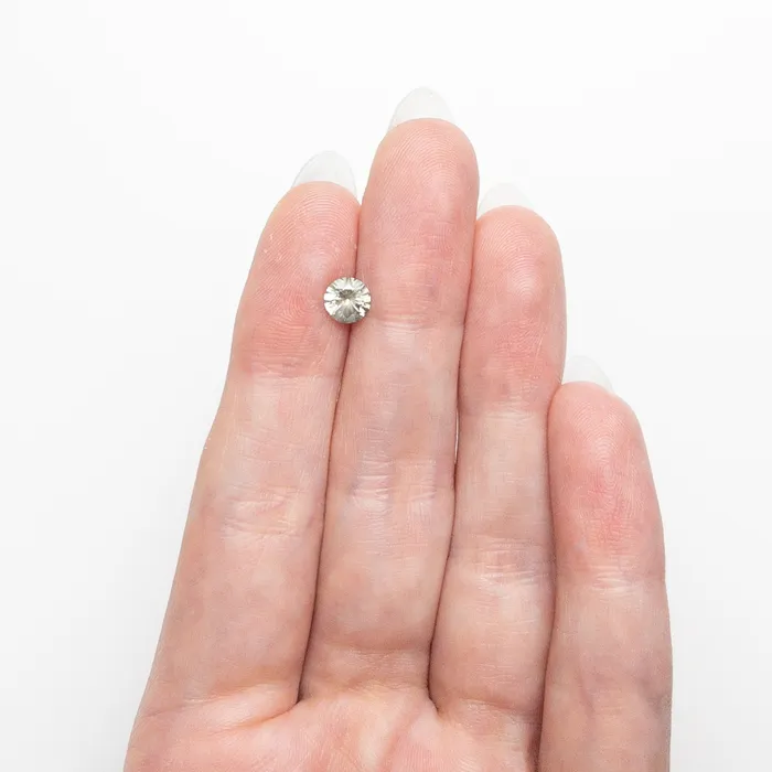 Misfit Gems Rings 071ct 549x547x338mm Round Brilliant Sapphire 2540101